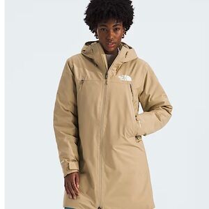 NorthFace Women’s TNF™ Range Down Parka